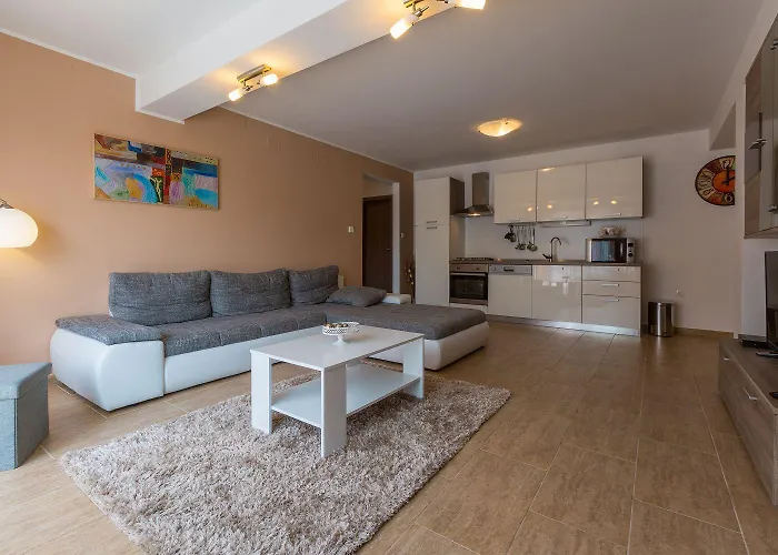 Сasa de vacaciones Traumhaftes Mit Privatpool, Tischtennis, Meerblick, 5 Parkplaetzen, Spielbereich Fuer